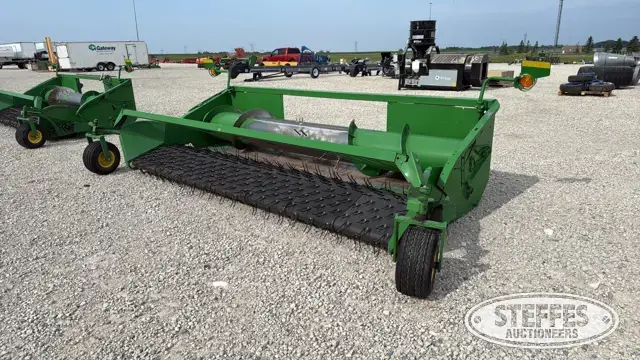 2001 John Deere 914P