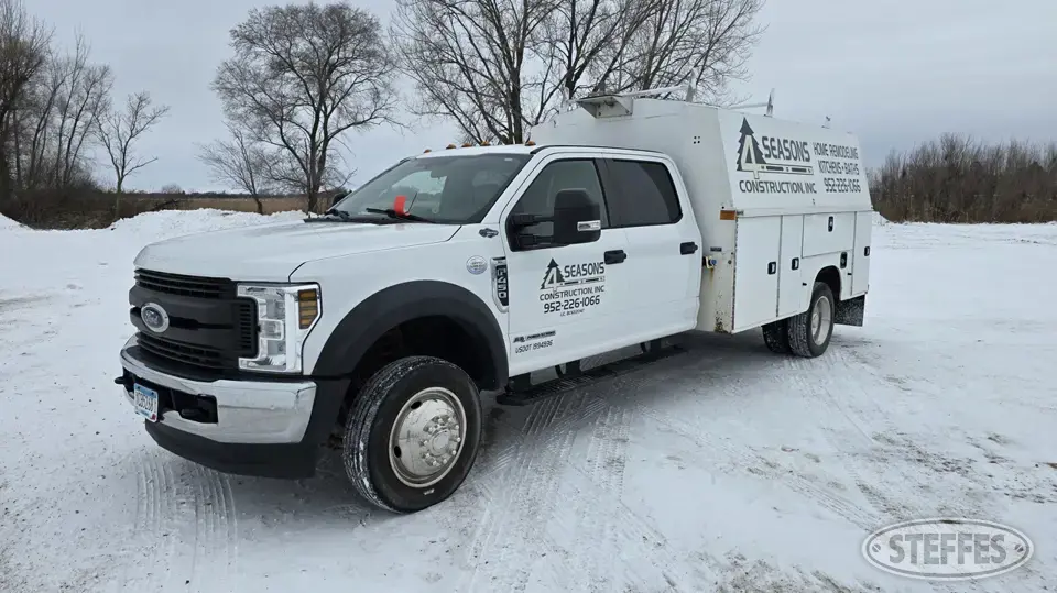 2017 Ford Super Duty F-450 XL Service Utility Truck