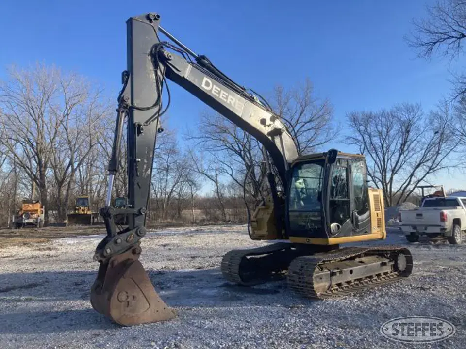 2014 John Deere FF135DX Excavator