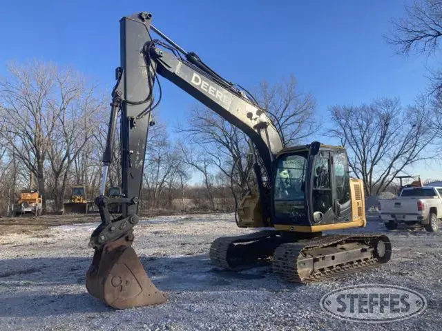 2014 John Deere FF135DX