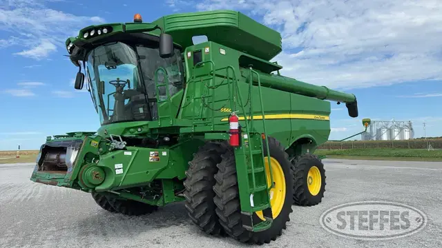 2013 John Deere S660