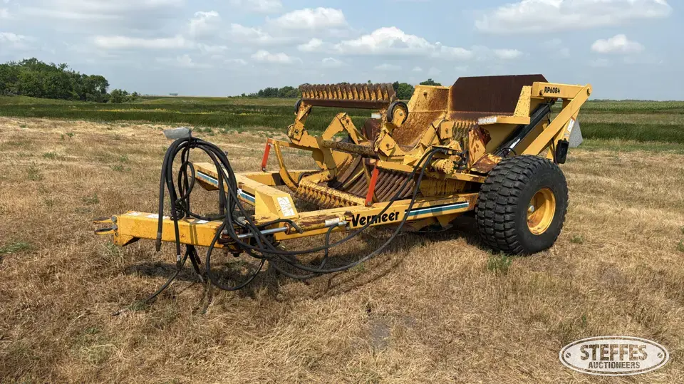 1994 Vermeer RP6084 Rock Picker