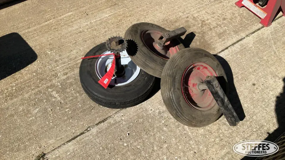 Wheels & mounts Farm Support Item