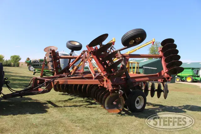 International 490