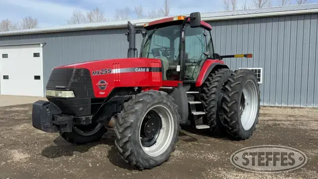 2004 Case IH MX255