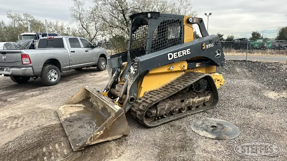 2017 Deere 331G Tracked Skid Steer
