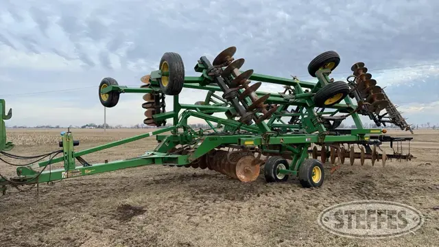 John Deere 512