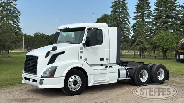 2013 Volvo VNL