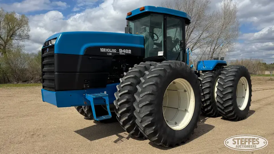 1997 New Holland Versatile 9482 4WD Tractor