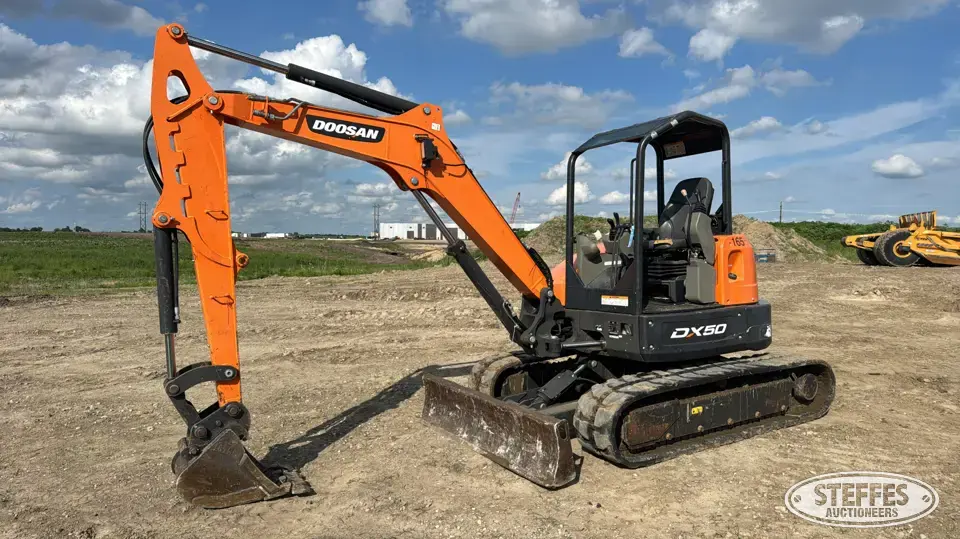 2020 Doosan DX50 Mini-Excavator