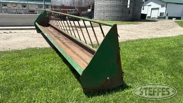 S.I.