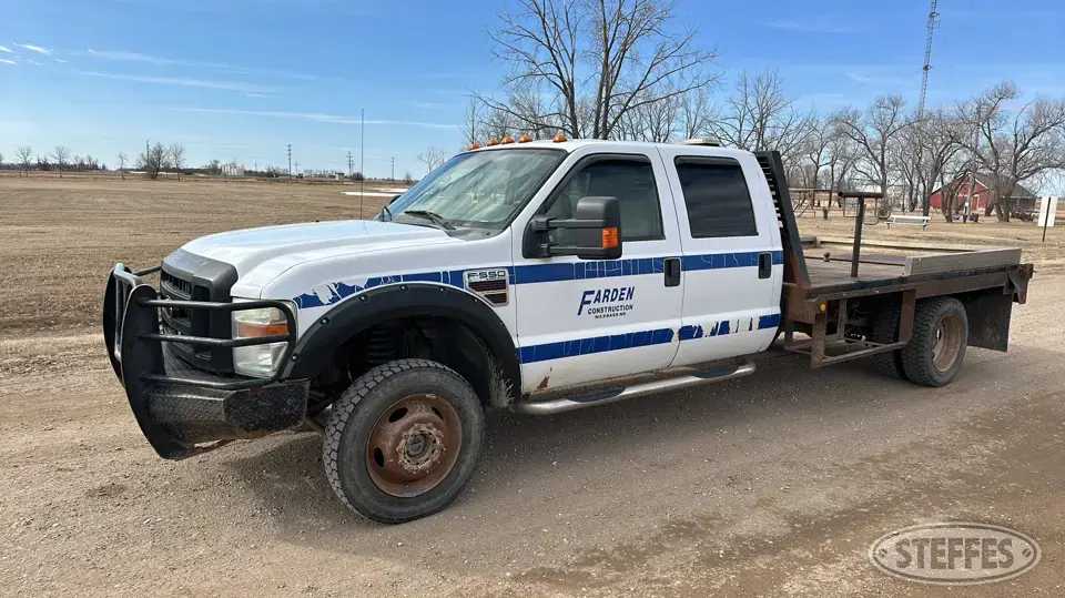 2008 Ford F-550 Super Duty XL Flatbed Truck