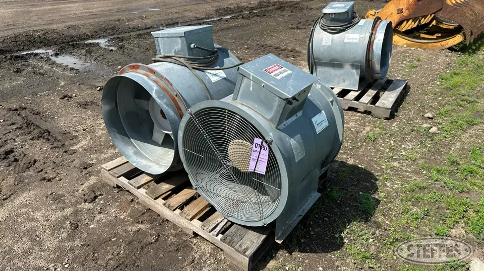 (2) Spread-All electric fans