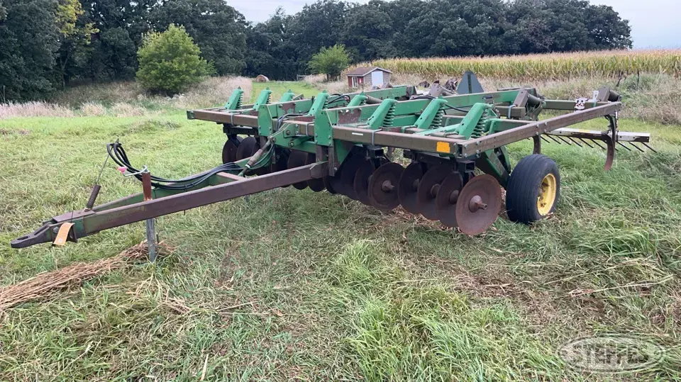 John Deere 712 Coulter Chisel