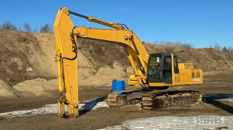 2006 Deere 330 LC Excavator