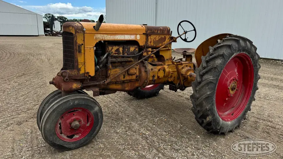 1948 Minneapolis Moline RTU Collectible Tractor