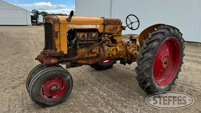 1948 Minneapolis Moline RTU