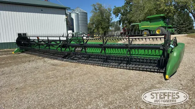 2015 John Deere 640FD