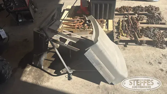 (2) Side aerodynamics skirts