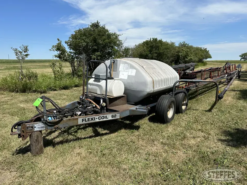Flexi-Coil 62 Pull-Type Sprayer