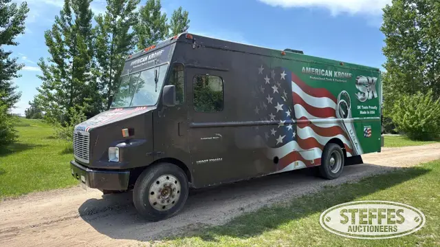 1999 Freightliner MT55