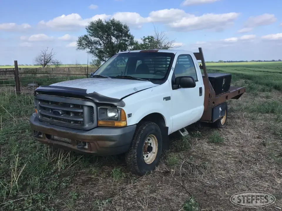 1999 Ford F-350 Lariat Super Duty 1 Ton Pickup
