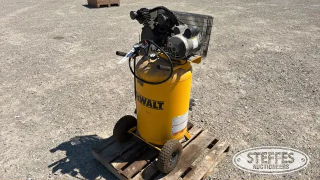 DeWalt DXCMLA1683066
