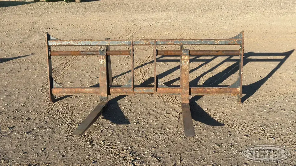 GEM Fork CF 310 Loader Backhoe Attachment