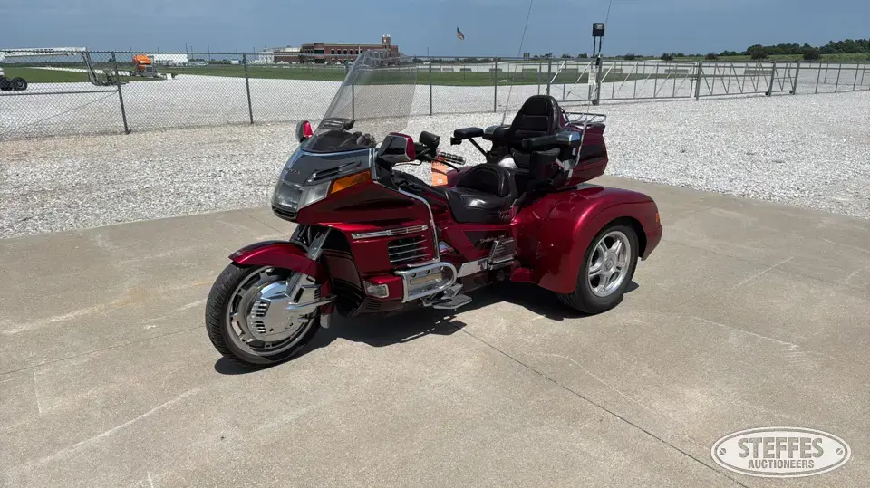 1996 Honda GL1500 Trike Motorcycles and Scooter