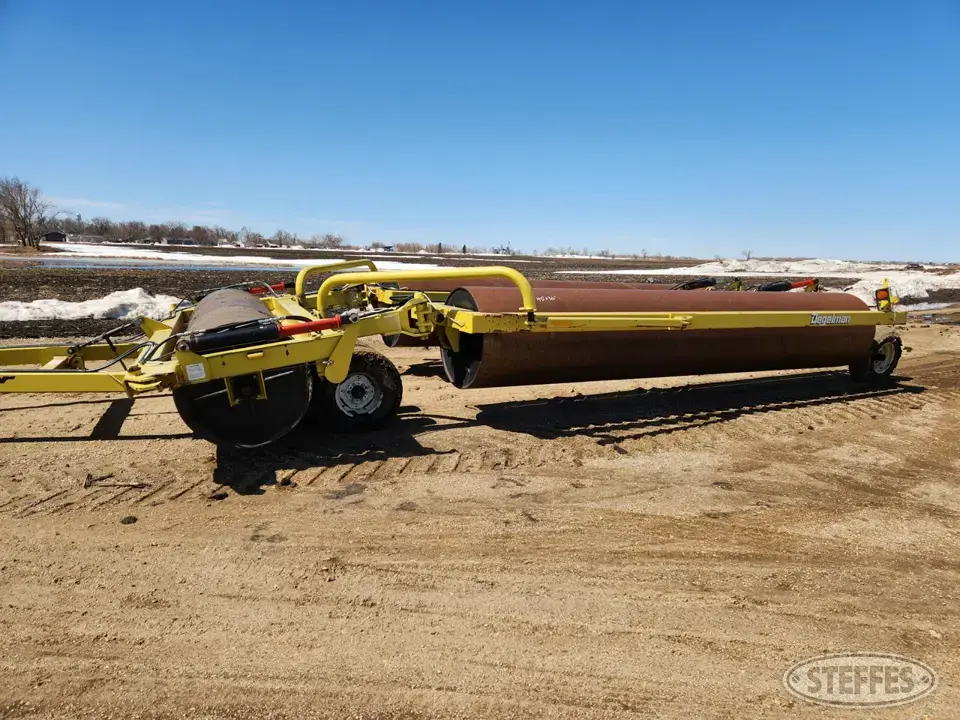 Degelman LR7645 Land Roller