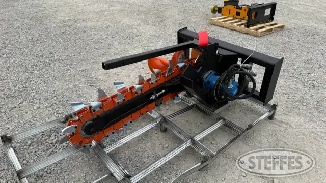 Pabreak trencher