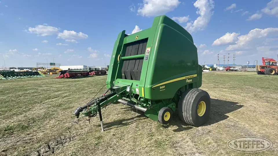 2014 John Deere 569 Premium Round Baler