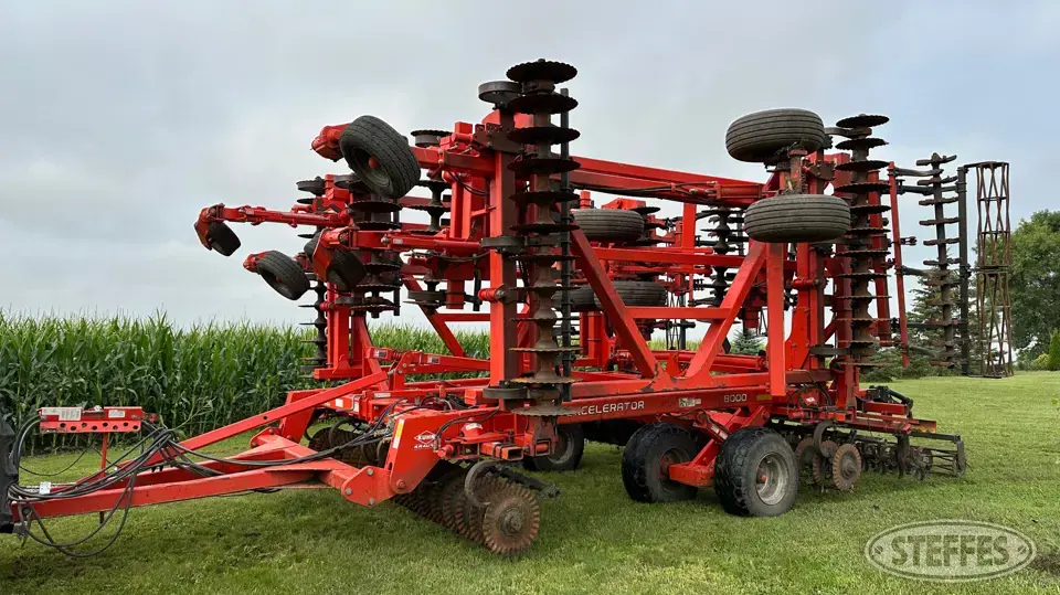 2013 Kuhn Krause Excelerator 8000 Vertical Tillage