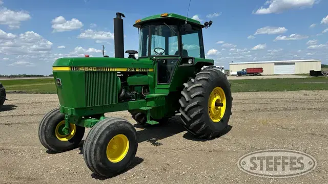 1975 John Deere 4630