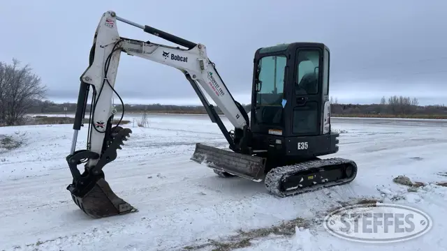 2018 Bobcat E35
