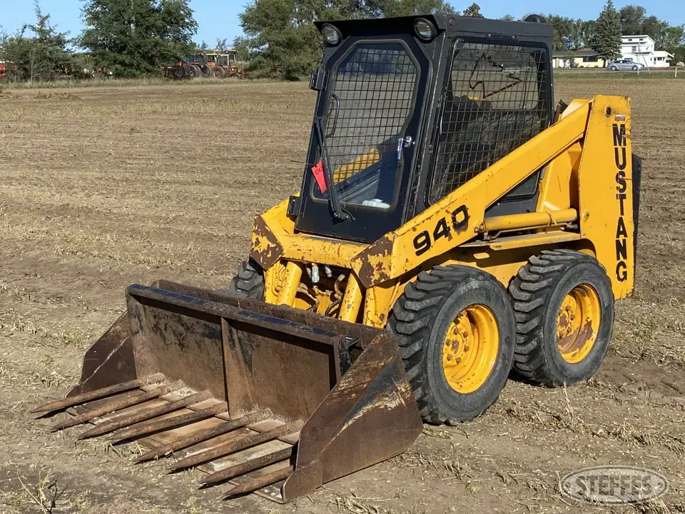 1992 Mustang 940 Wheeled Skid Steer