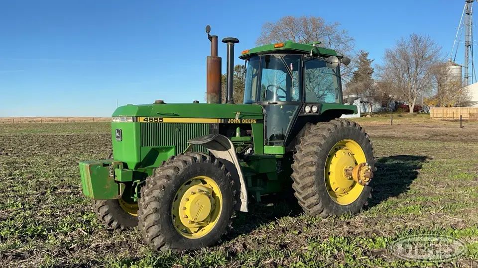 1990 John Deere 4555 MFWD Tractor