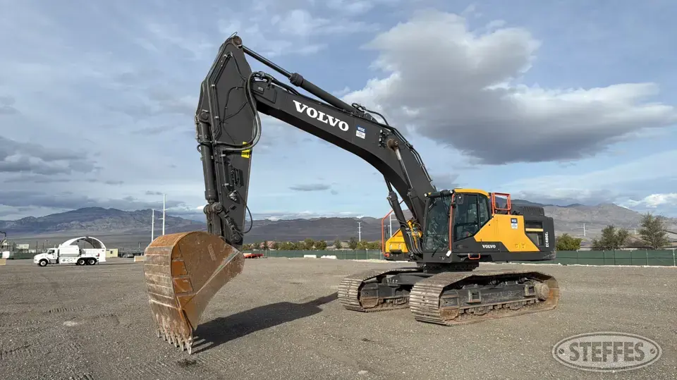 2023 Volvo EC480EL Excavator