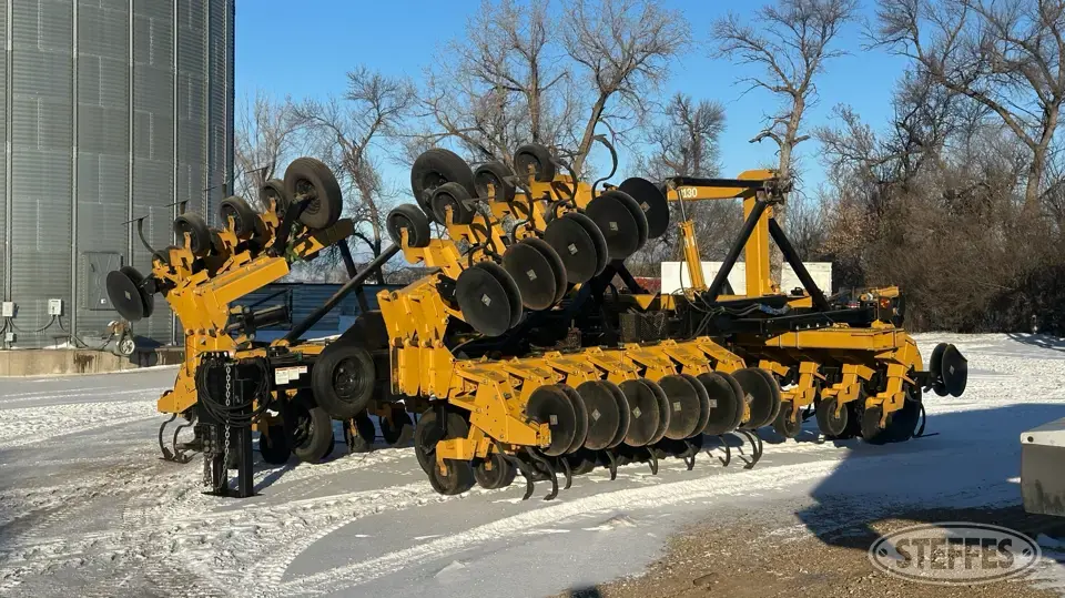 2004 Alloway 3130 Row Crop Cultivator