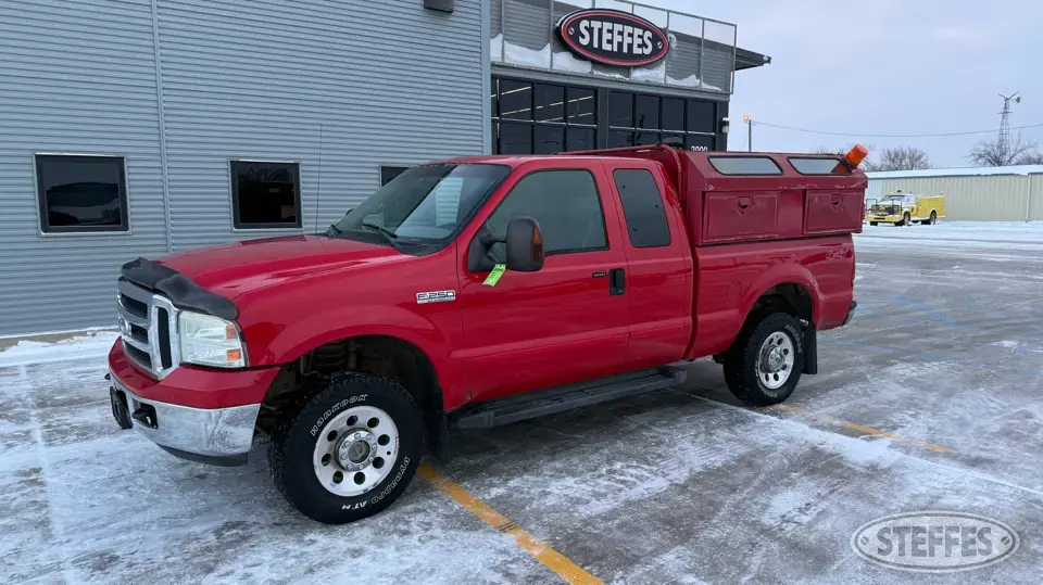 2006 Ford Super Duty F-250 XLT 3 Quarter Ton Pickup