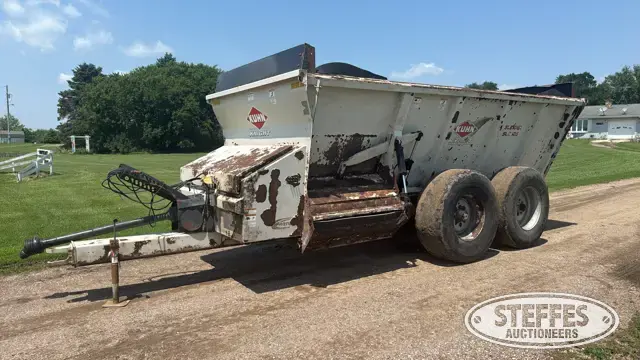 Kuhn Knight Slinger SLC126
