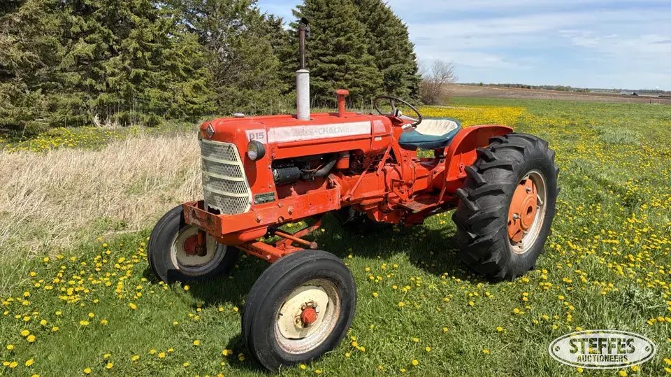 1965 Allis-Chalmers D15 Series II 2WD Tractor