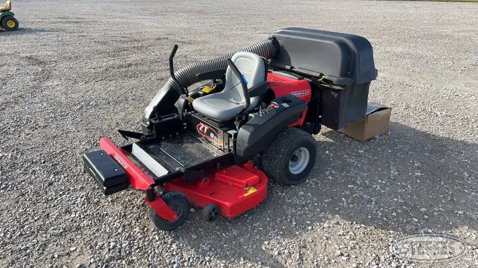2013 Gravely ZT 48XL Zero Turn Mower
