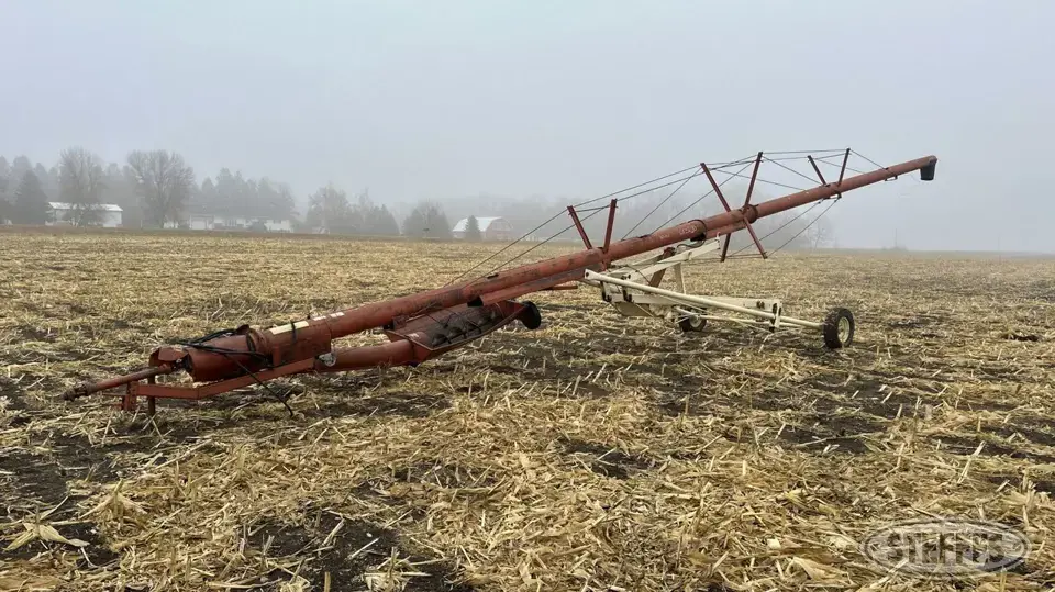 Westgo 1310 Swing Hopper Auger