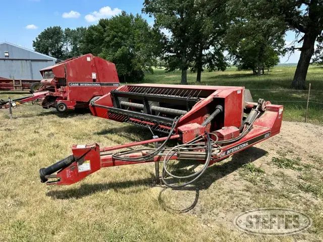 Case IH 8330