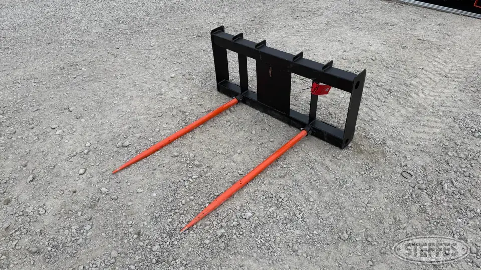 Pabreak bale spear Bale Handling
