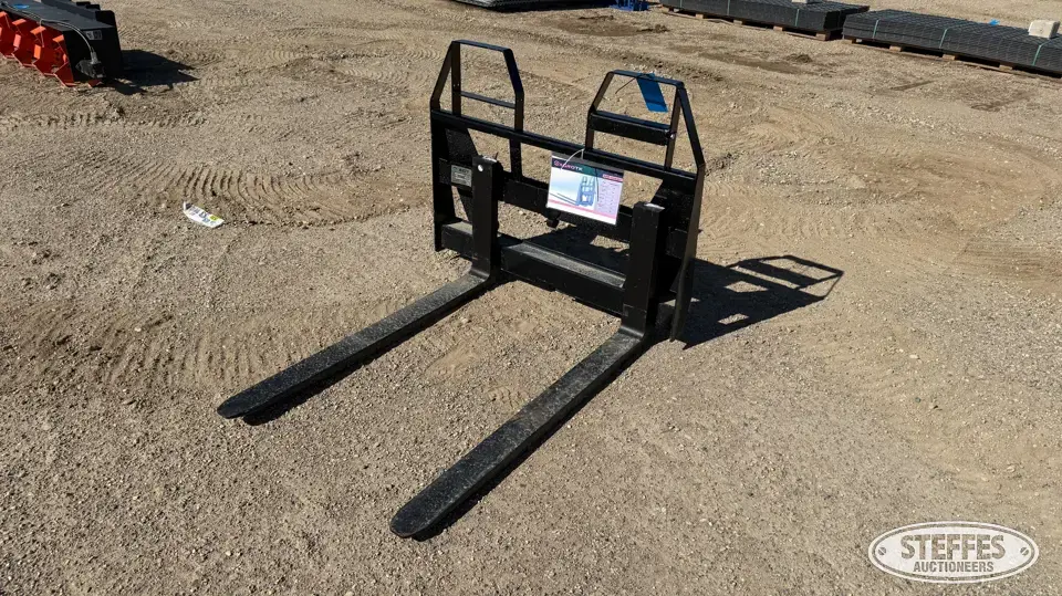 AGROTK ISOCPF48-5600-FF Skid Steer Fork