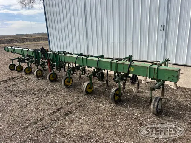 John Deere RM