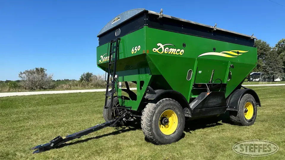 Demco 650 Gravity Box