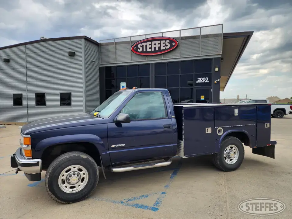 1997 Chevrolet 3500 Silverado Cab and Chassis Truck